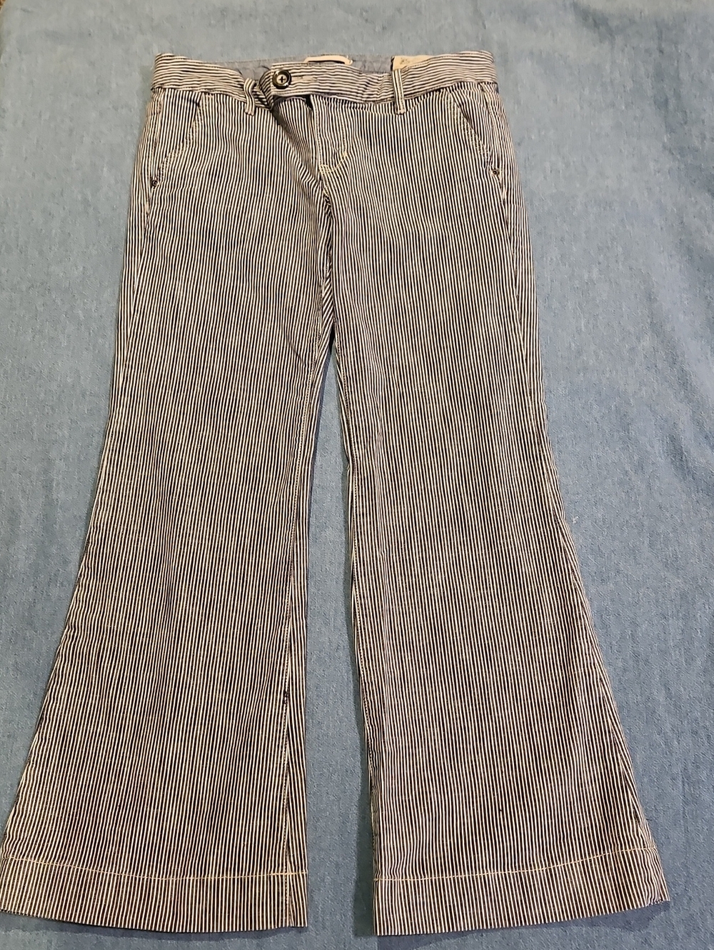GAP Railroad Stripe Low Rise Flare Jeans 0213